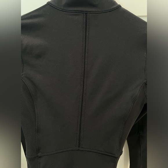Lululemon Mesh is More Define Jacket Black Full Zip Size 6 - Picture 6 of 8